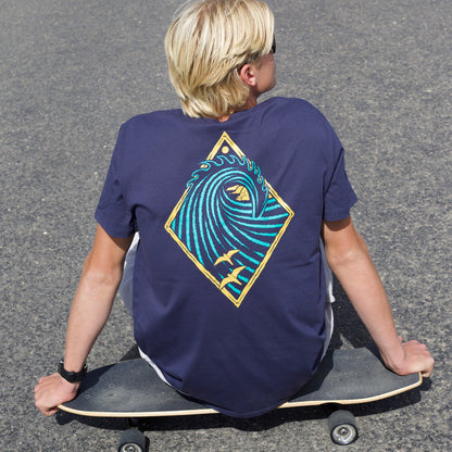 CLASSIC TEE - PEAK PRINT - NAVY